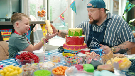 Taarten van Babel | De liefde-legotaart van Tymo